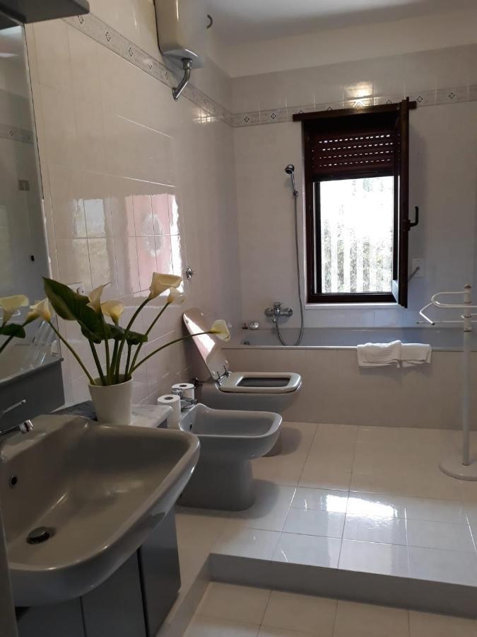 Appartement Il Ciclamino à Monopoli Extérieur photo